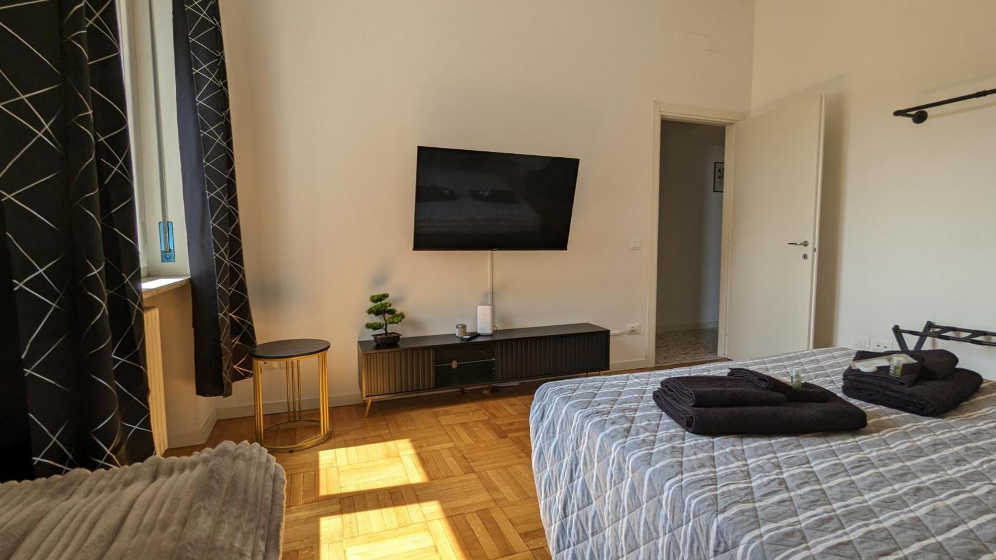 Room With Free Parking 15 Minutes Walk From Arena - Verona — Photos 3